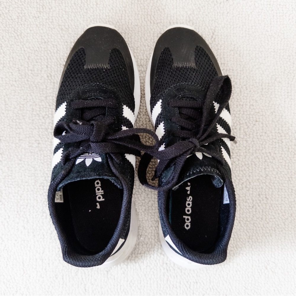 Adidas Flashback Sneaker in Black Mesh